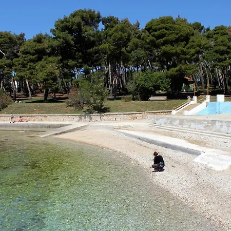 아파트 With Parking Space - 20815 풀라